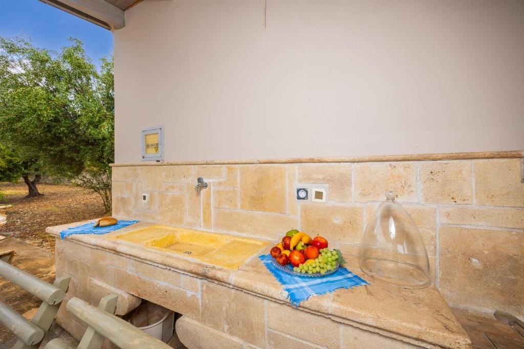 BBQ area of Pomegranate Tree Villa at Katelios, Kefalonia