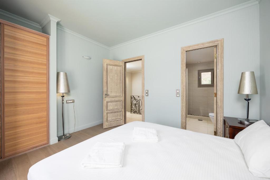 Bedroom of Pomegranate Tree Villa at Katelios, Kefalonia
